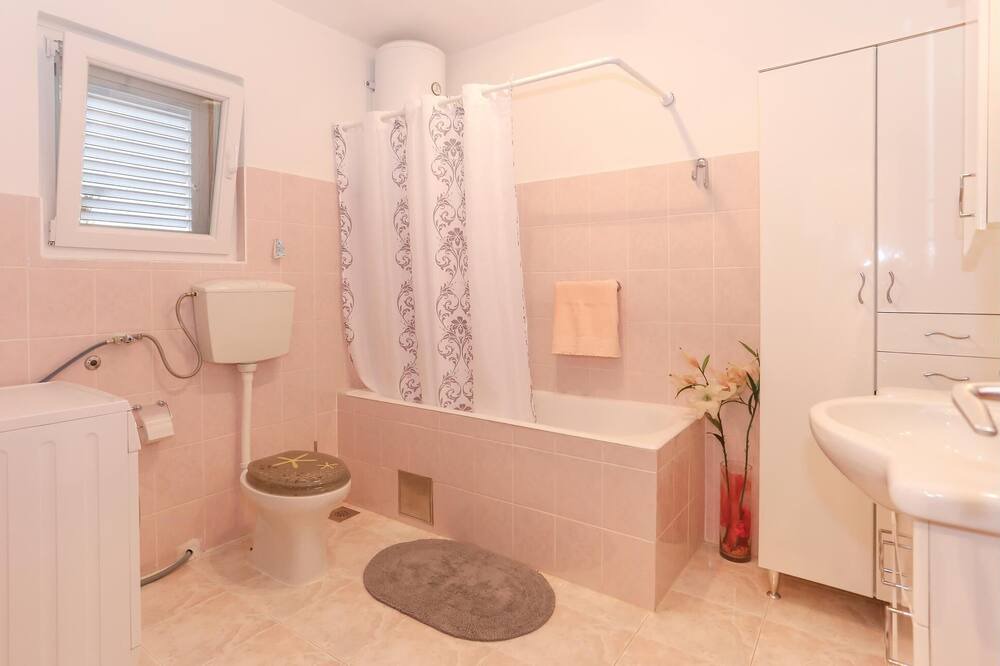 Photo of Bathroom in Vojnic Sinjski