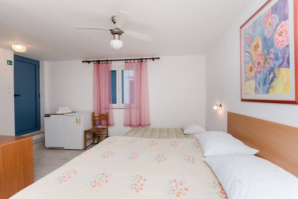 Photo of Bedroom in Brsec