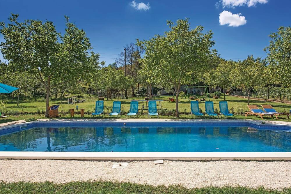 Photo of Outdoor in Ruzic