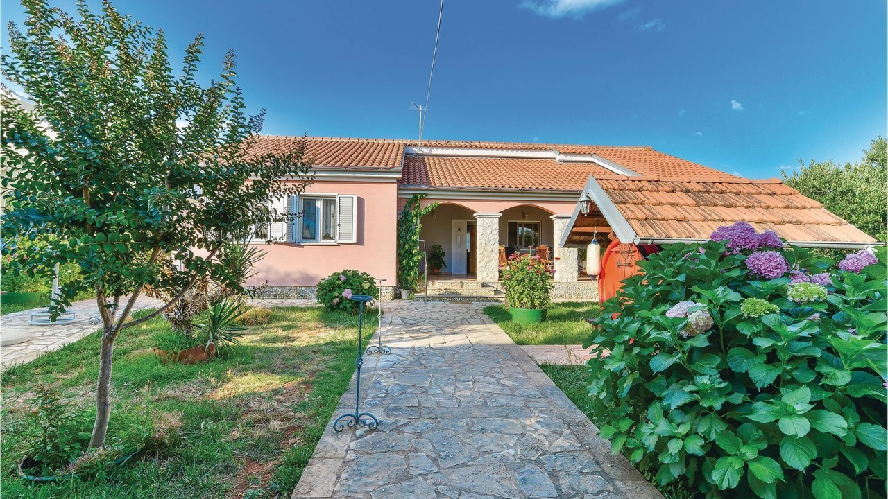Photo of Outdoor in Murvica