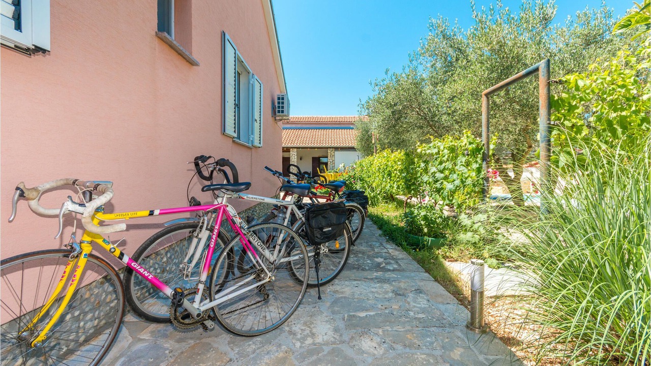 Photo of Outdoor in Murvica