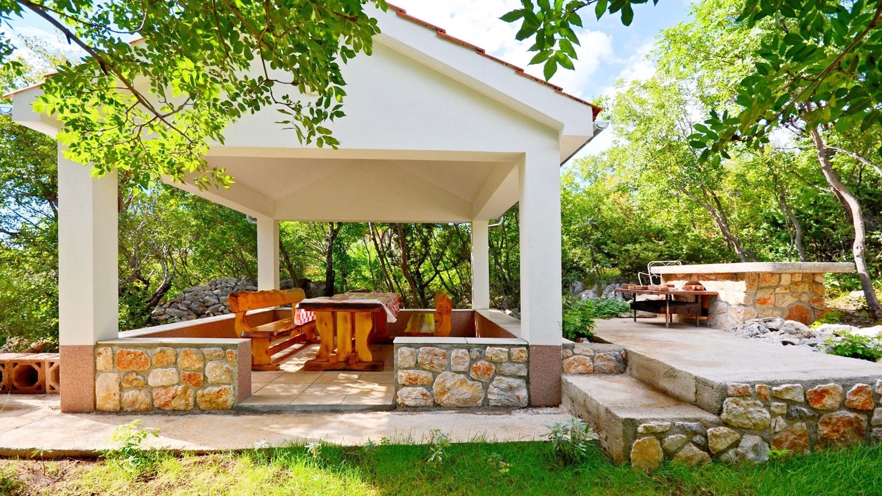 Photo of Outdoor in Sibinj Krmpotski