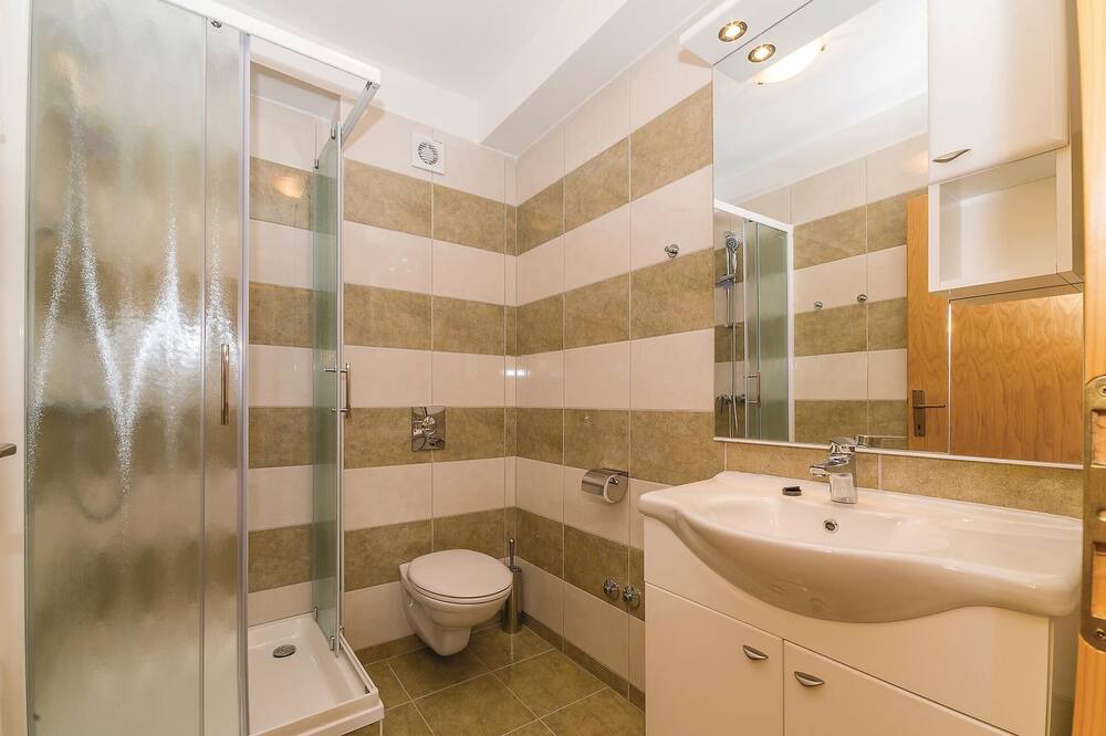 Photo of Bathroom in Banj