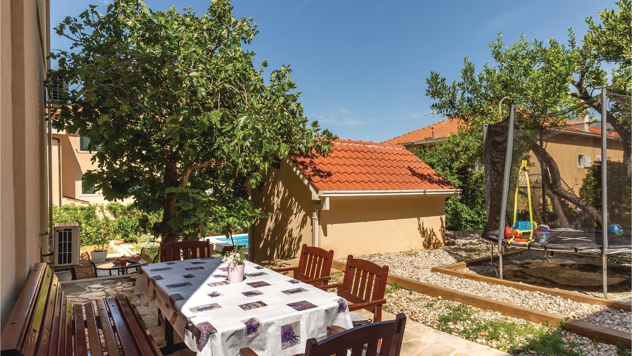 Photo of Outdoor in Bidol