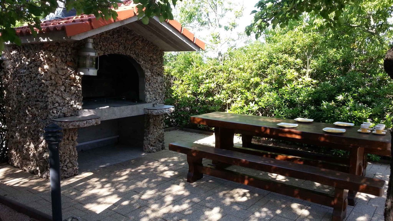 Photo of Outdoor in Seline
