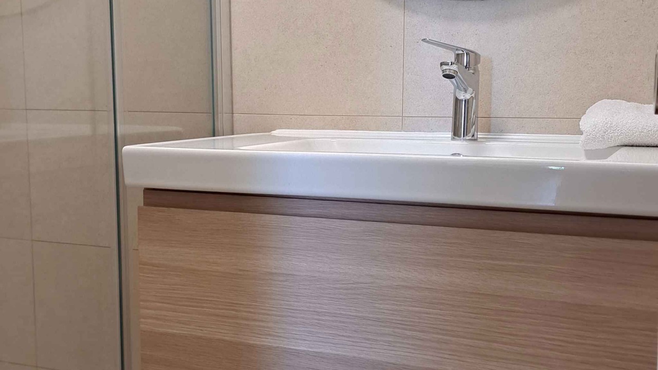 Photo of Bathroom in Seline