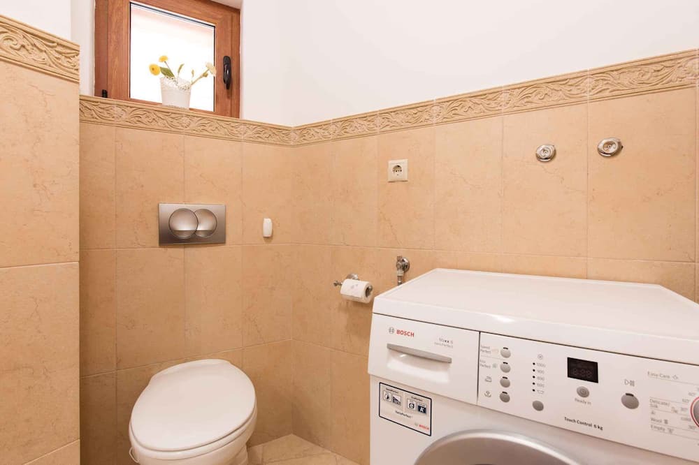 Photo of Bathroom in Garica
