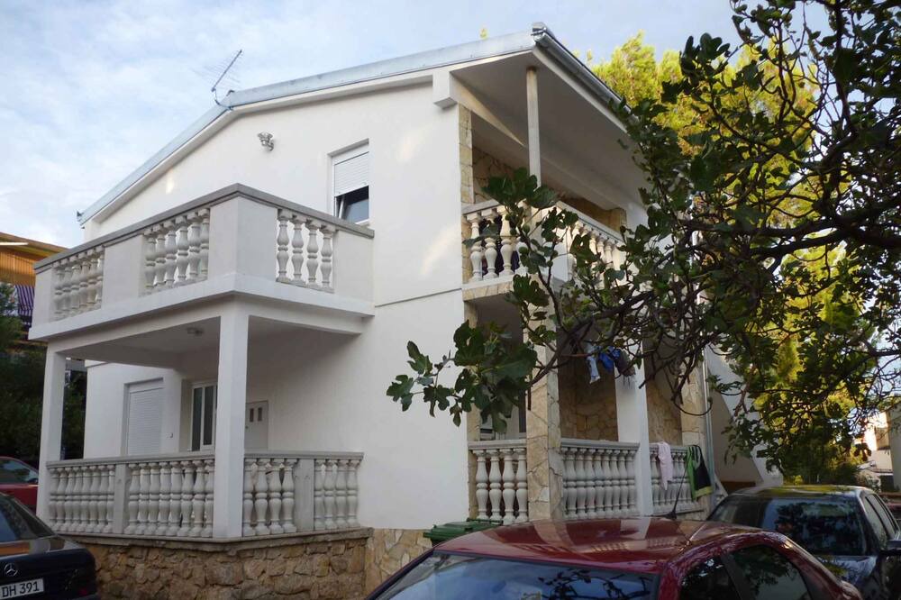 Photo of Outdoor in Seline