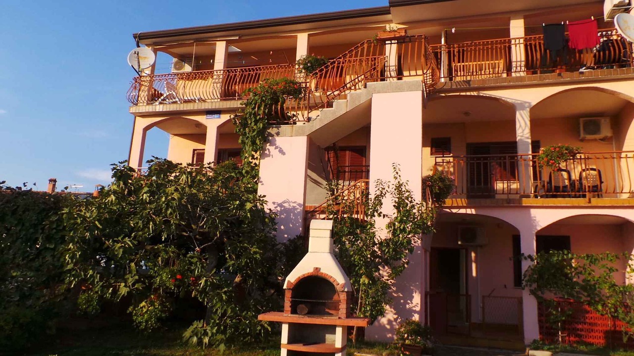 Photo of Outdoor in Monterol
