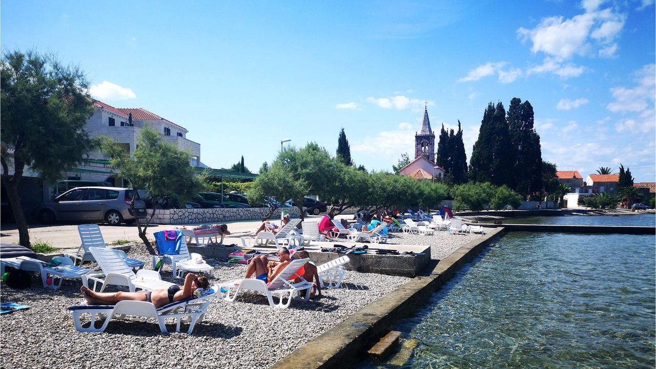 Photo of Others in Janjina