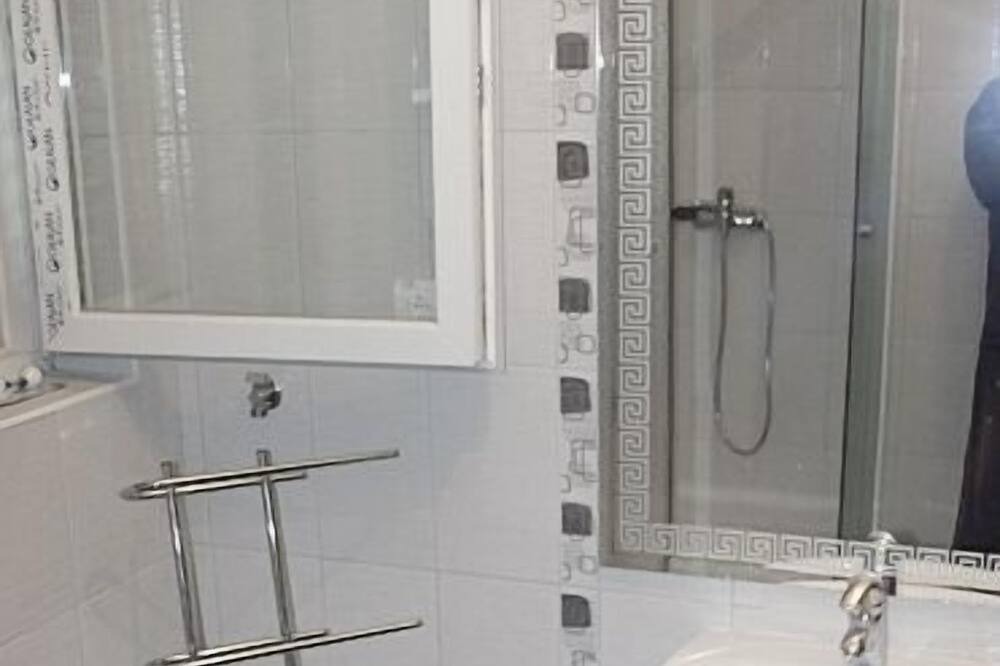Photo of Bathroom in Nevidane