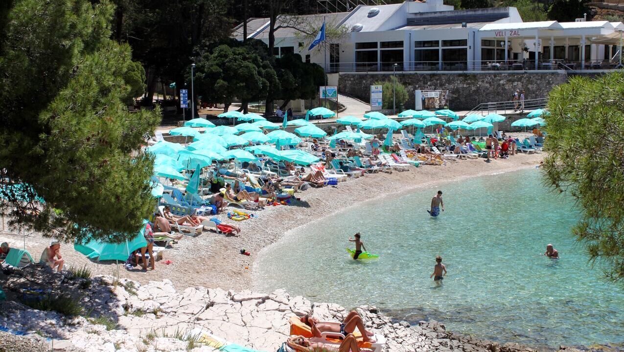 Photo of Outdoor in Cove Murtar