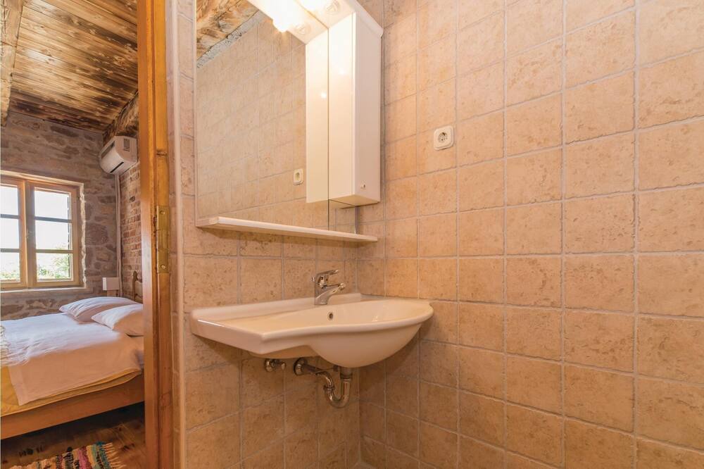 Photo of Bathroom in Galovac