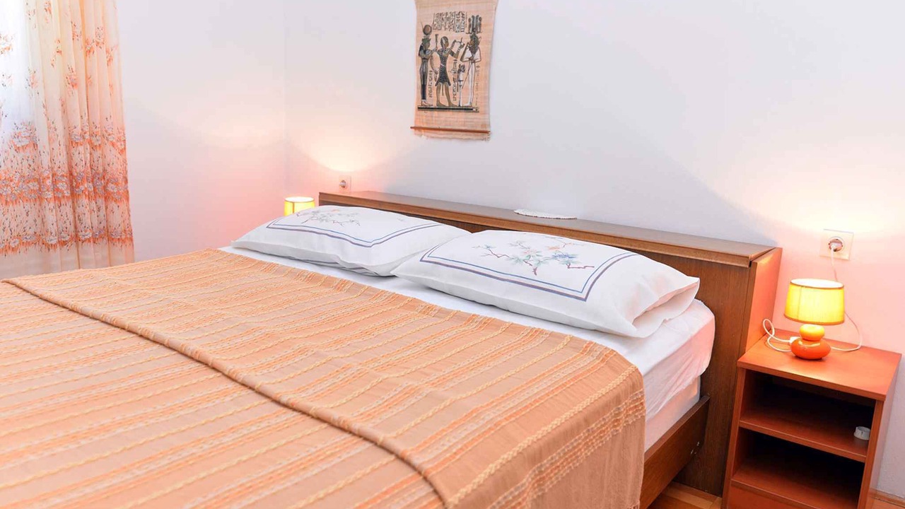 Photo of Bedroom in Cove Murtar