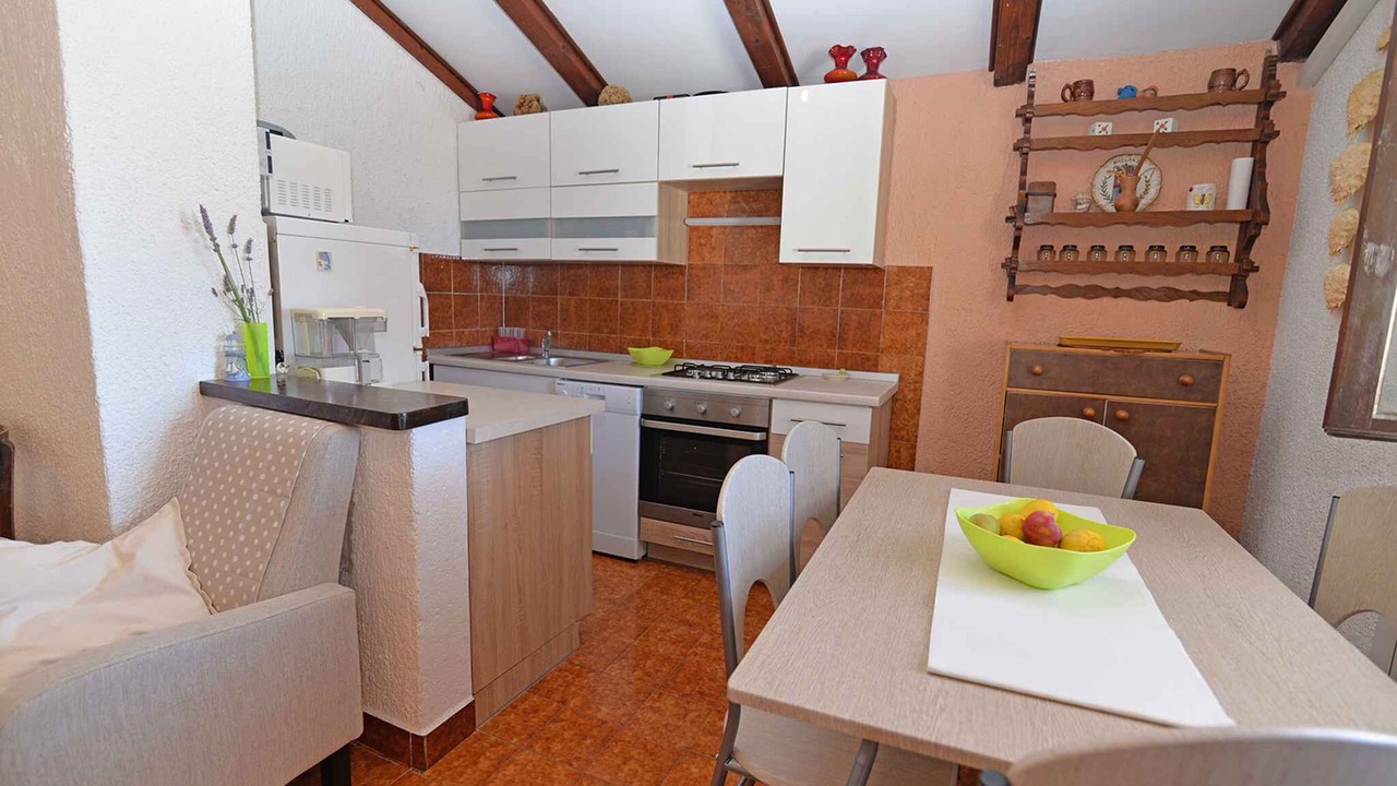 Photo of Kitchen in Cove Murtar