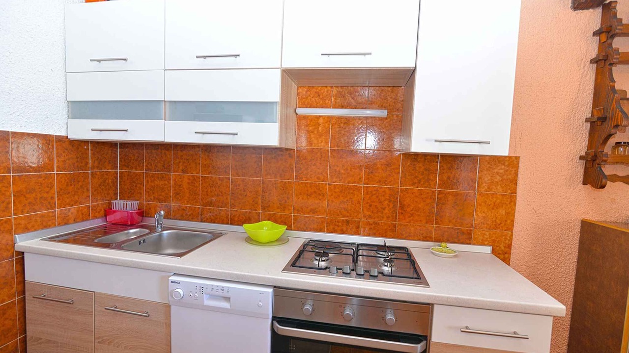 Photo of Kitchen in Cove Murtar