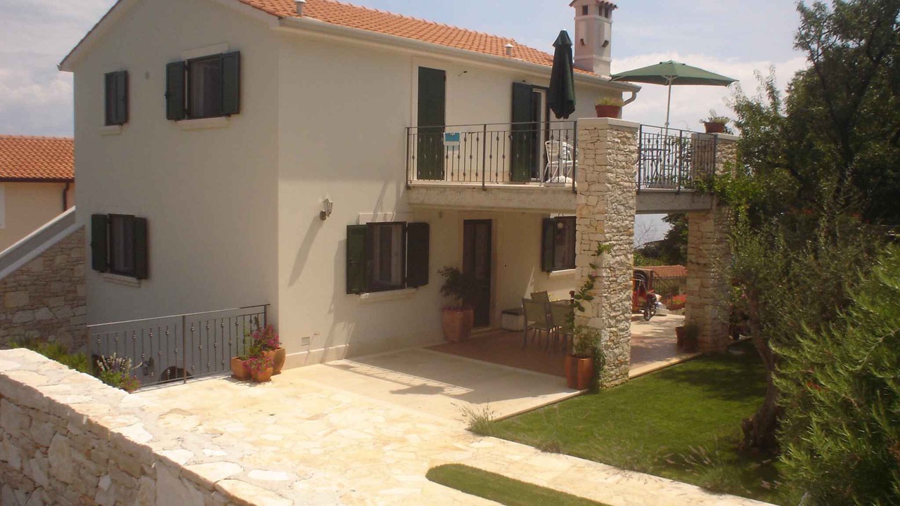 Photo of Outdoor in Brsec