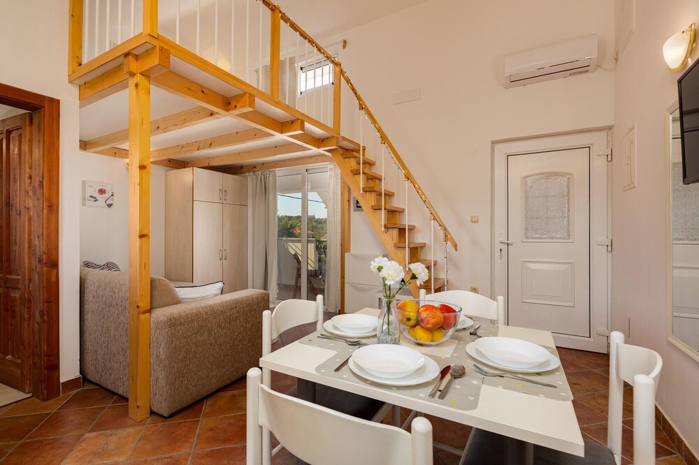 Photo of Bedroom in Gabonjin