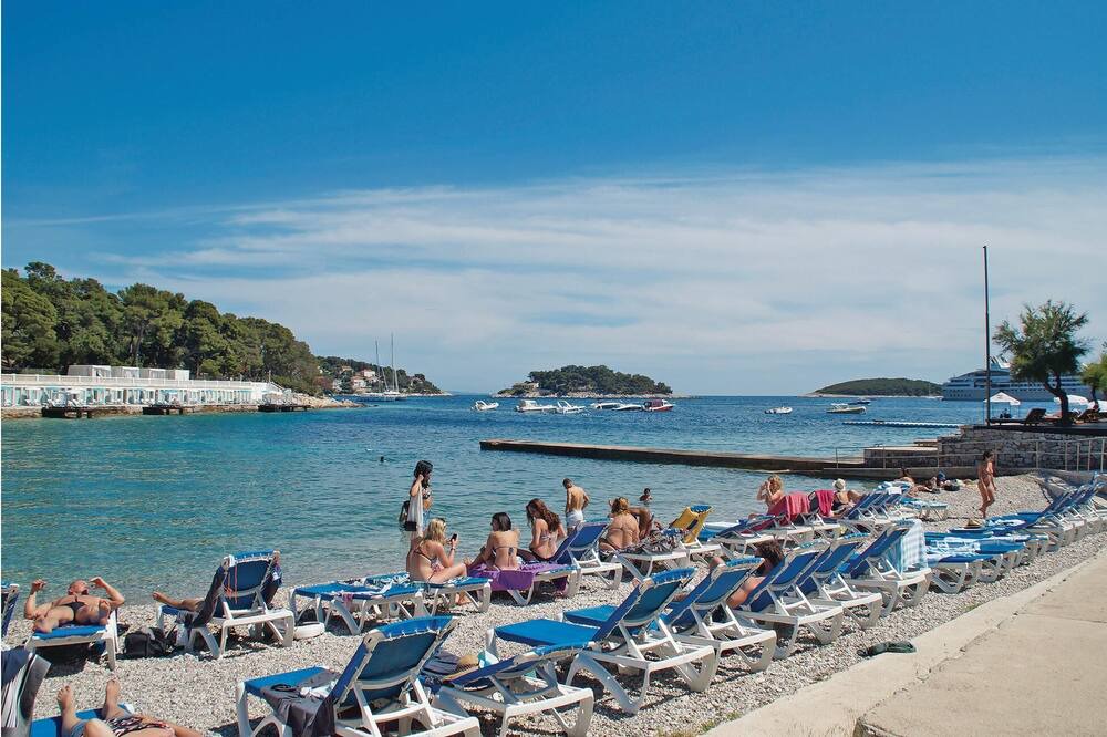 Photo of Others in Hvar