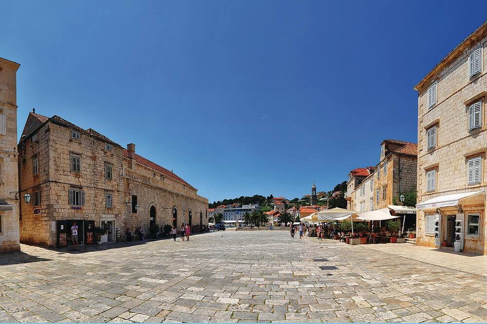 Photo of Others in Hvar
