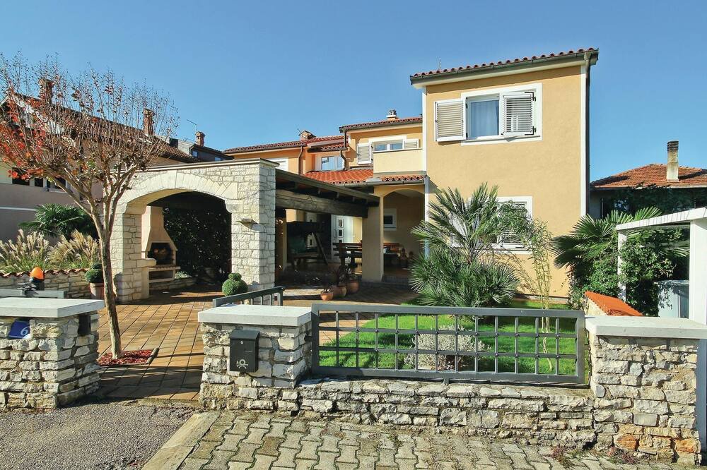 Photo of Outdoor in Finida