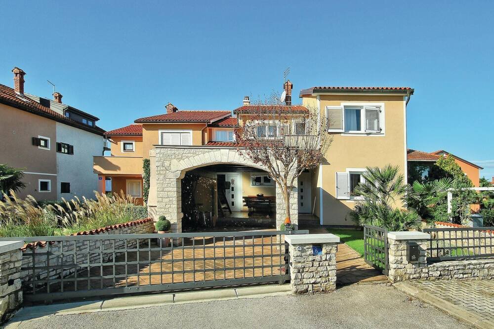 Photo of Outdoor in Finida