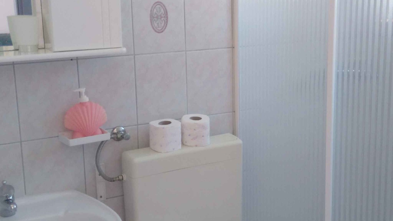 Photo of Bathroom in Kukljica