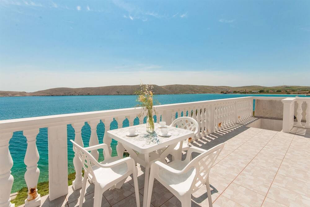 Photo of Patio Balcony in Vlasici