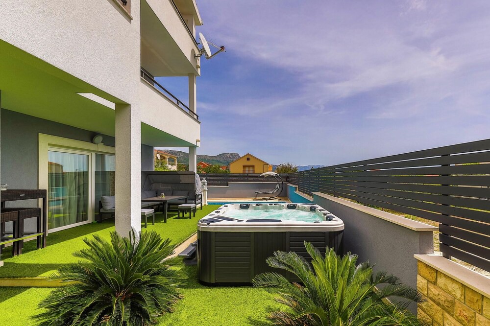 Photo of Outdoor in Kastel Novi