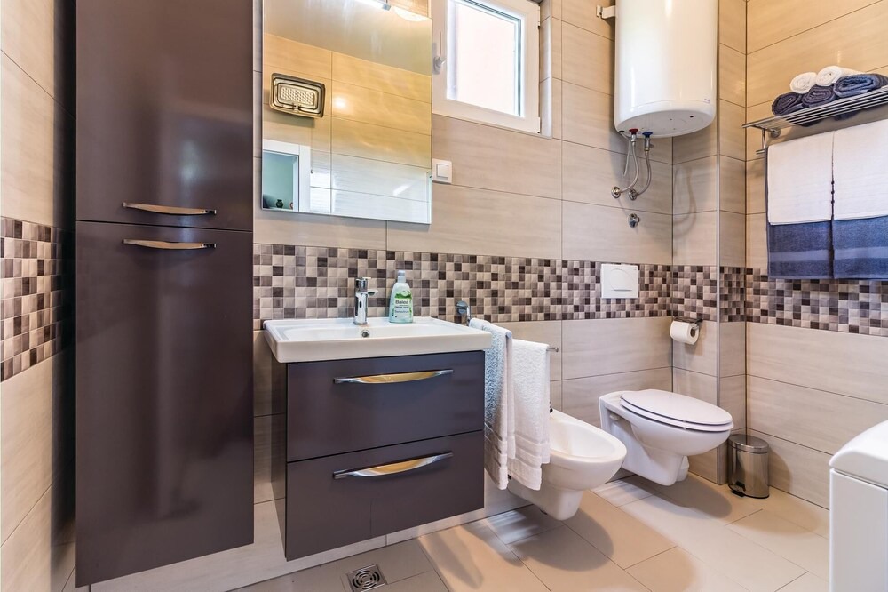 Photo of Bathroom in Veliki Vareski
