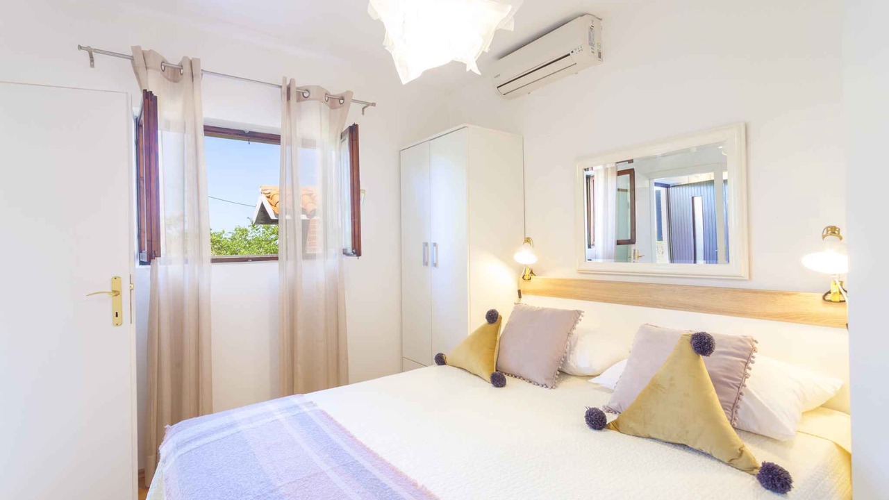 Photo of Bedroom in Tucepi