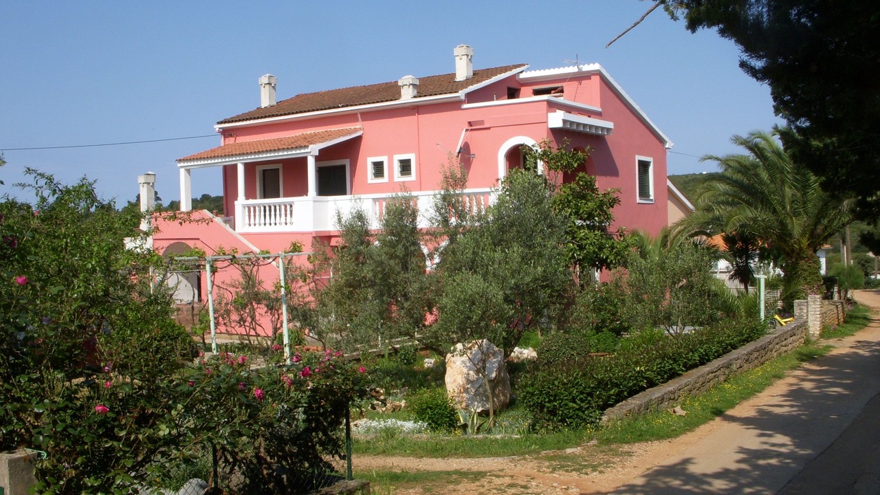Photo of Buildings in Muline