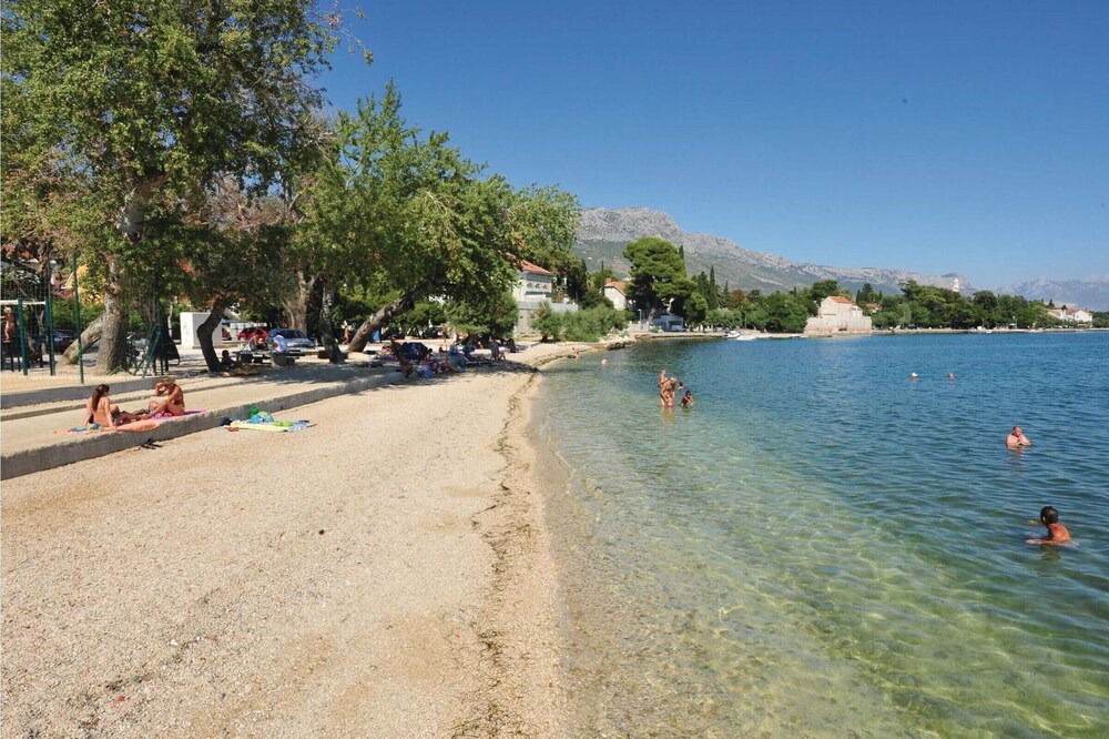 Photo of Others in Kastel Luksic