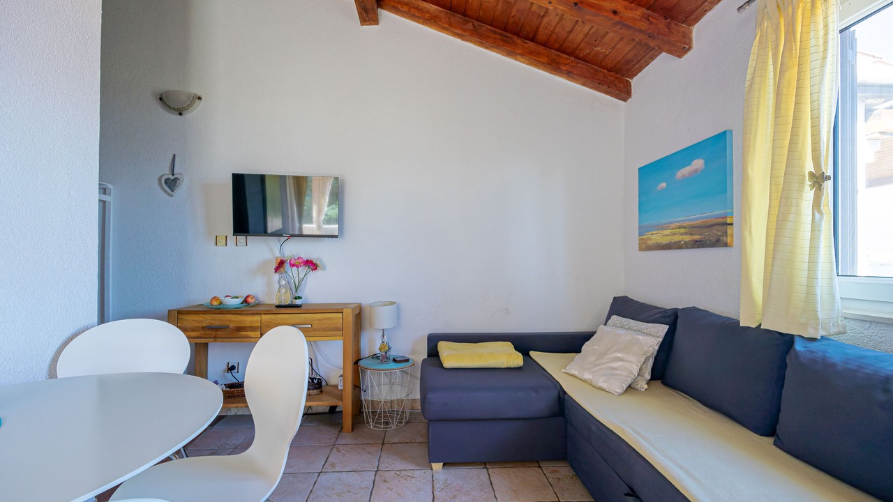 Photo of Livingroom in Okrug Donji