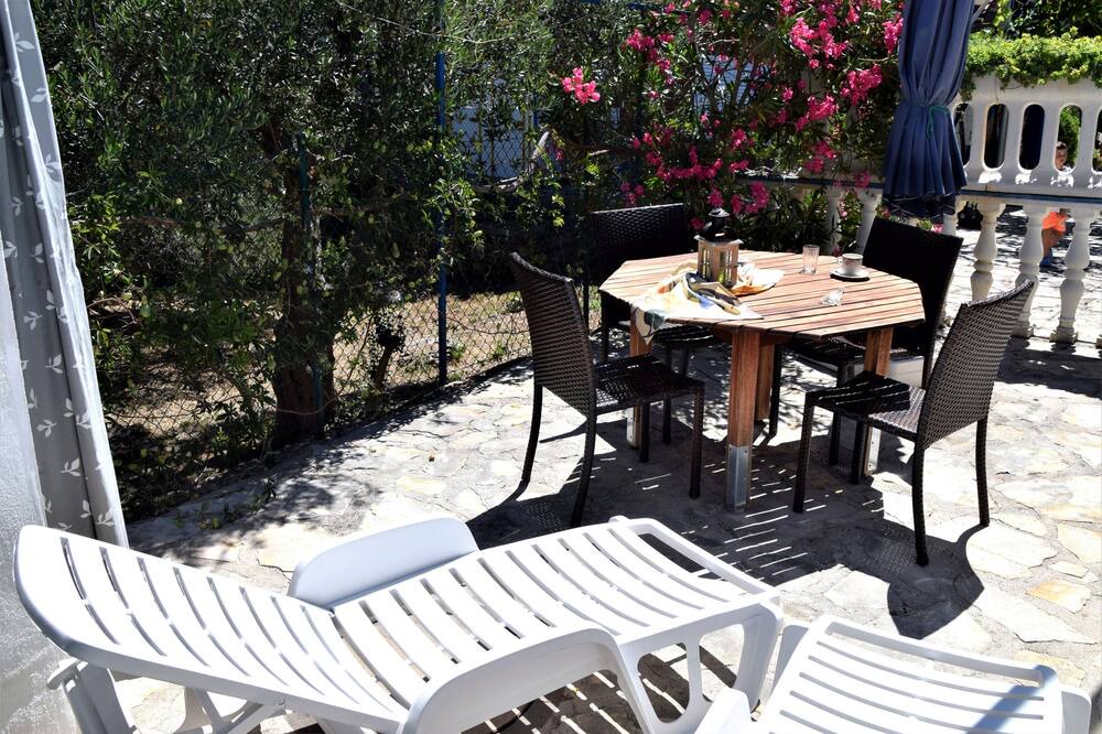 Photo of Patio Balcony in Dobropoljana