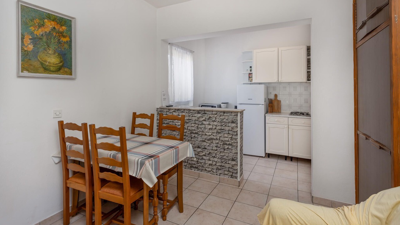 Photo of Others in Banjol