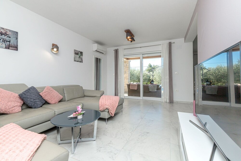 Photo of Livingroom in Selina