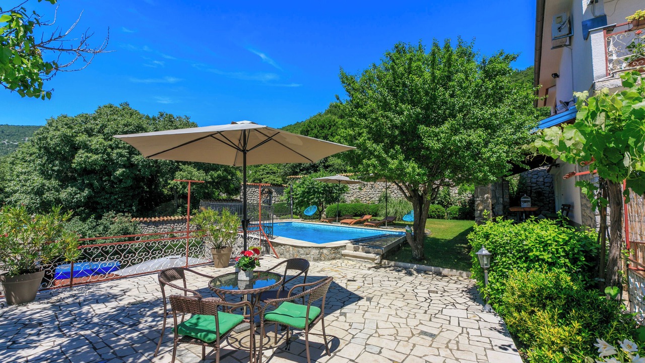 Photo of Patio Balcony in Novi Vinodolski