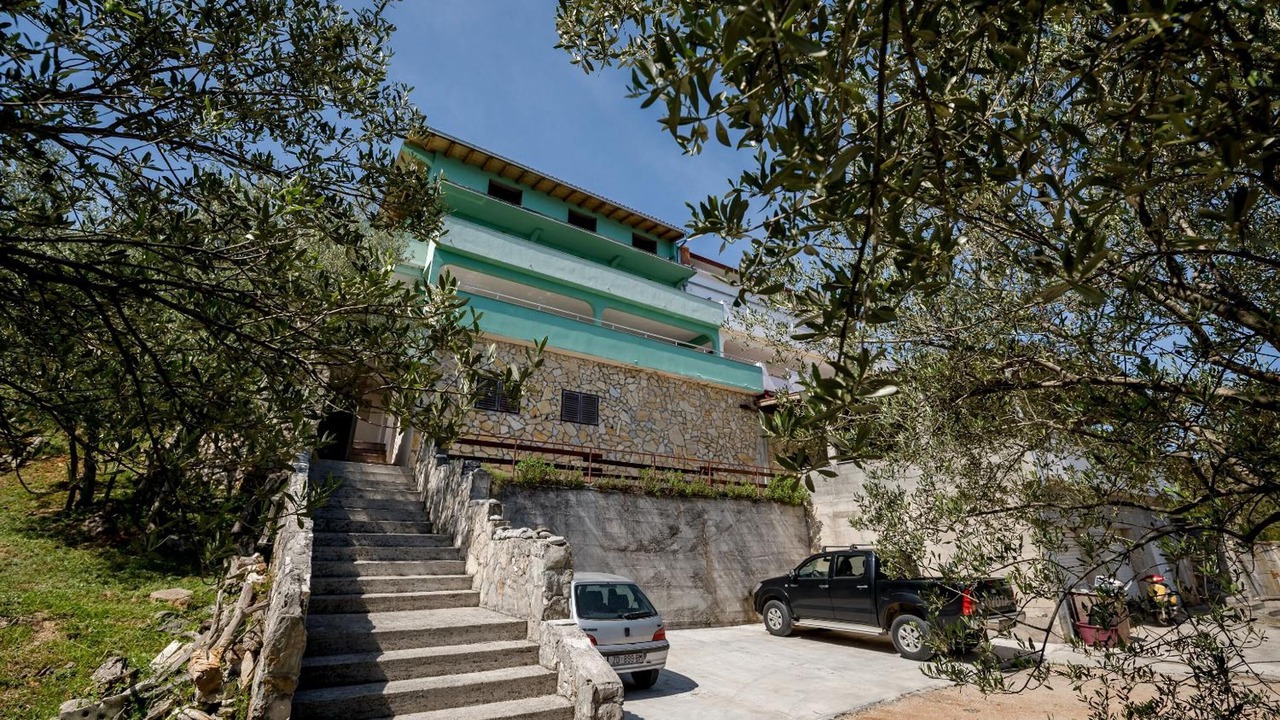 Photo of Outdoor in Luka