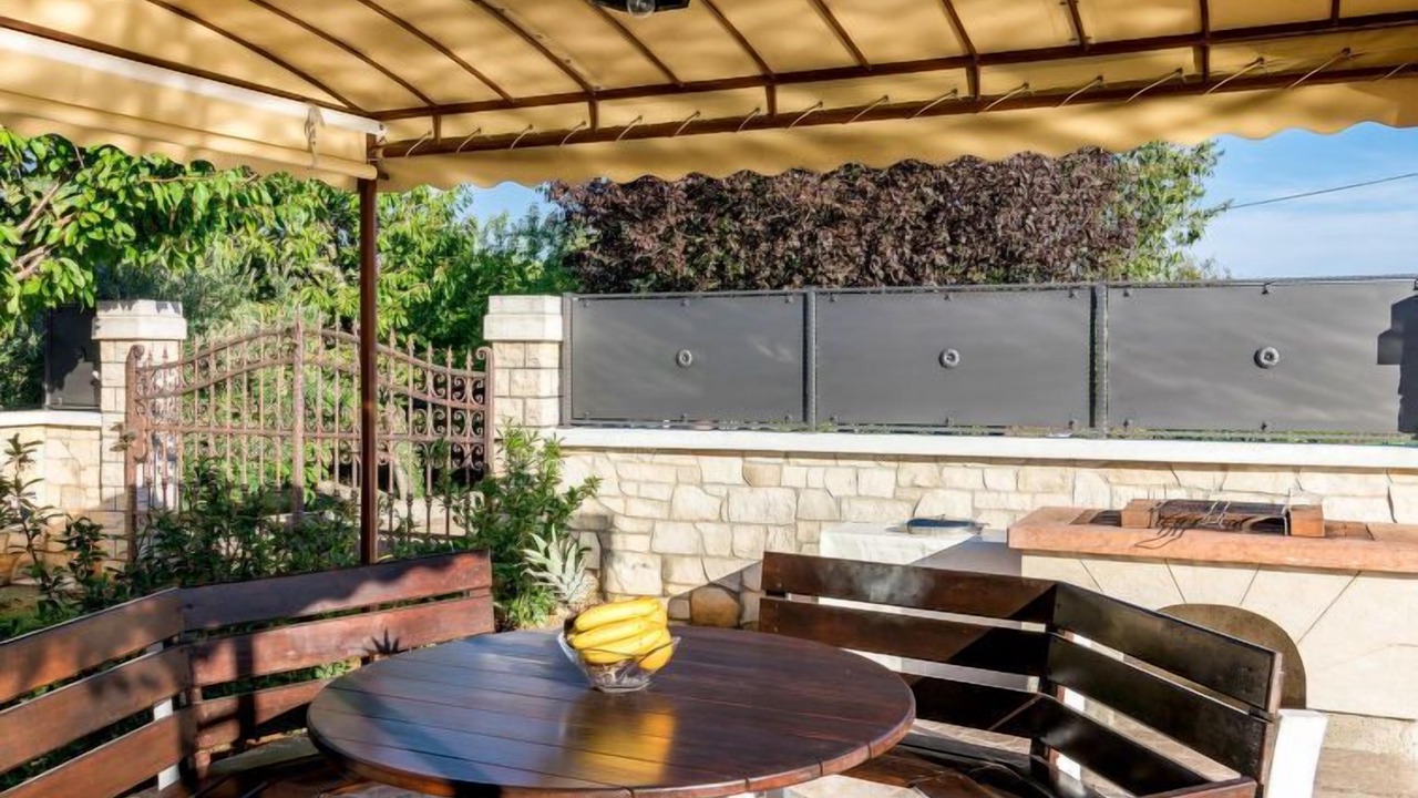 Photo of Outdoor in Radovani