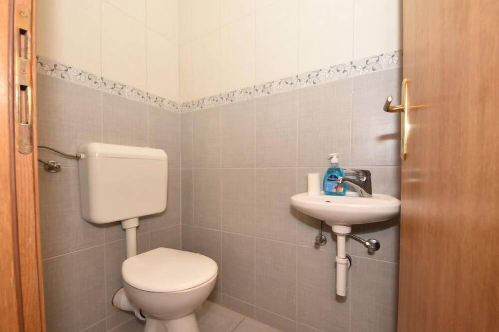 Photo of Bathroom in Ugljan