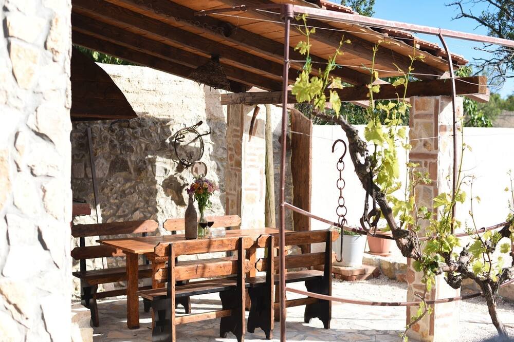 Photo of Patio Balcony in Zemunik Donji
