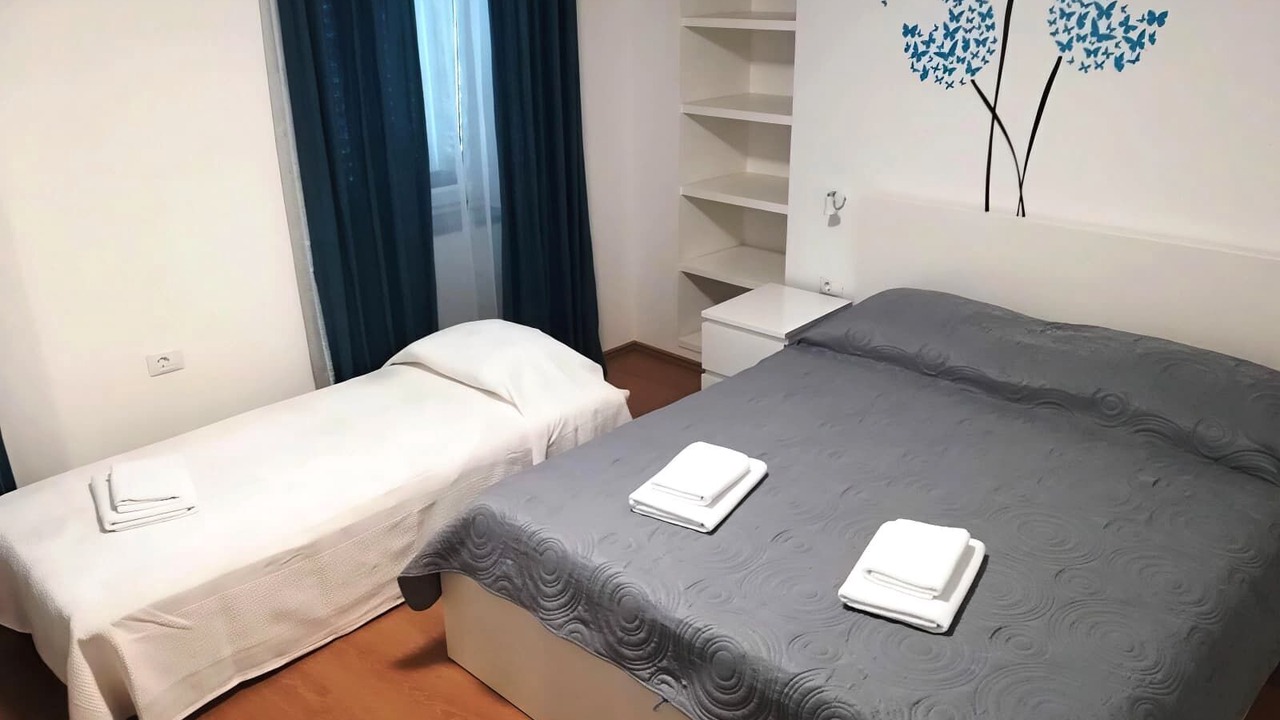 Photo of Bedroom in Cres