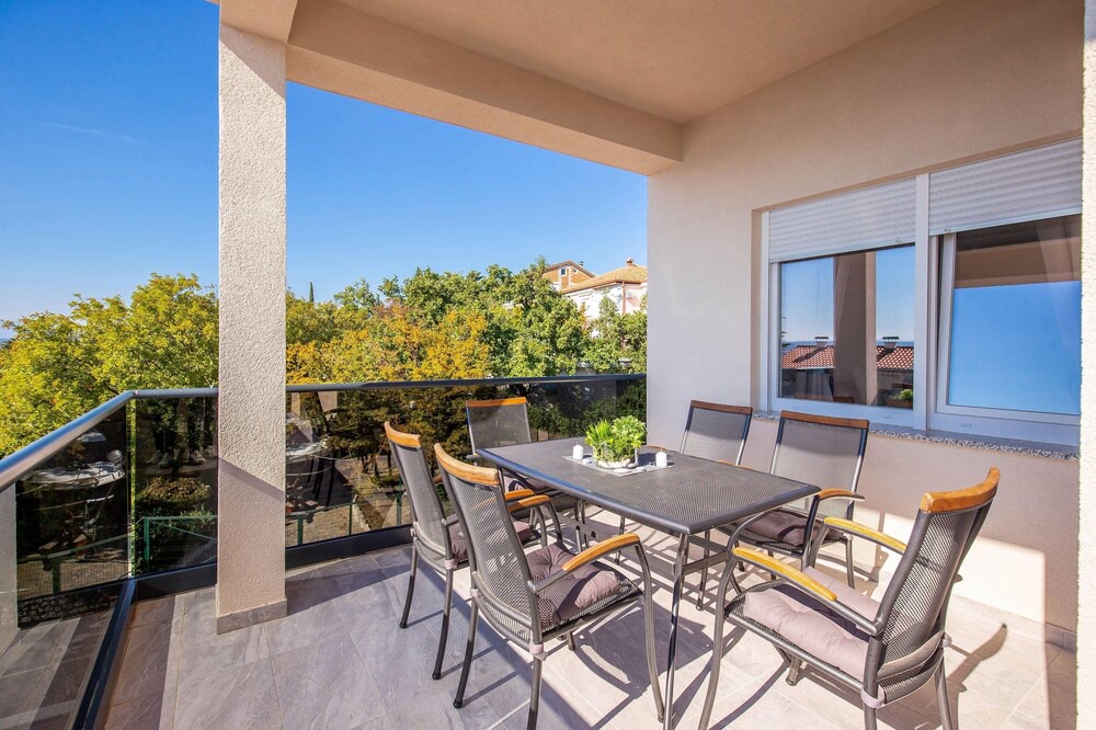 Photo of Patio Balcony in Dramalj
