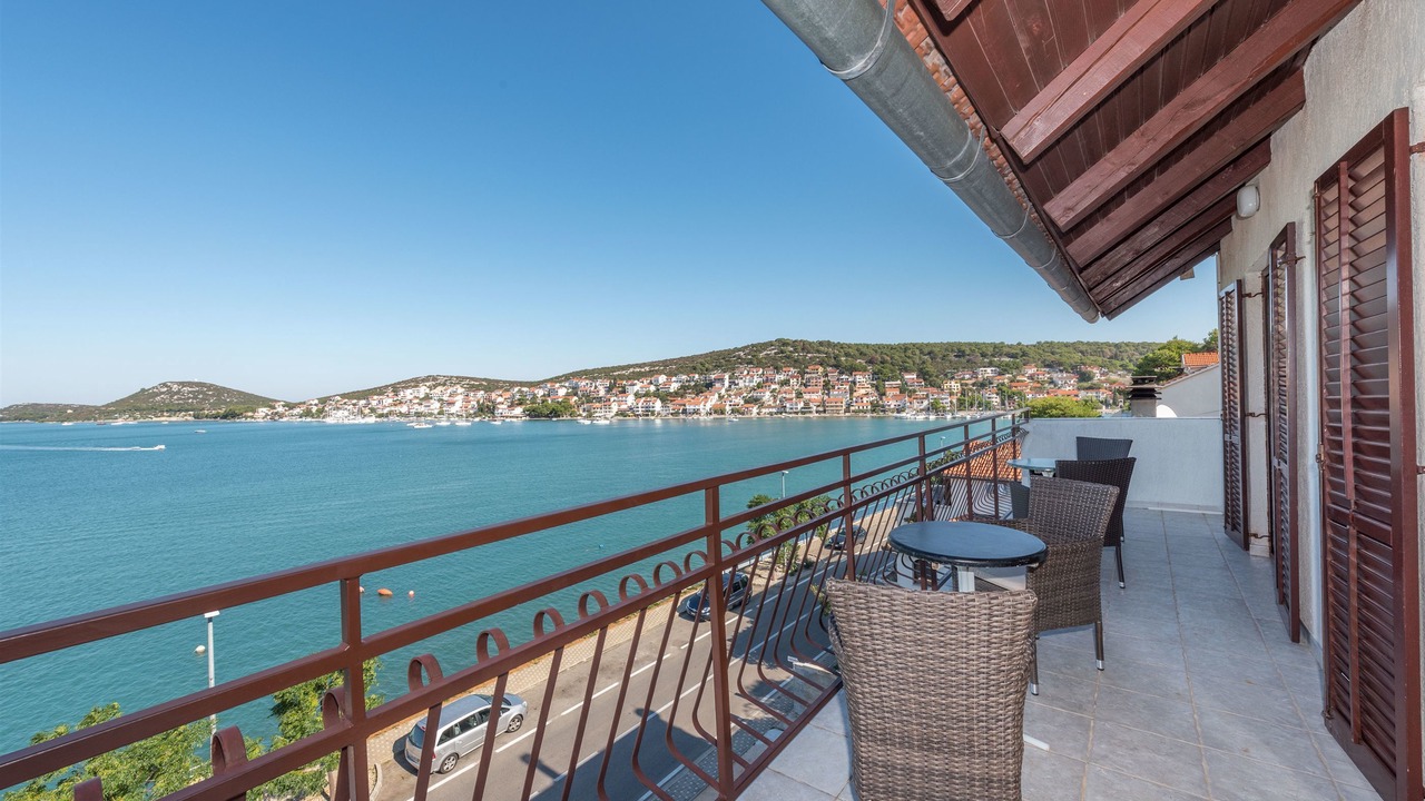 Photo of Patio Balcony in Tijesno
