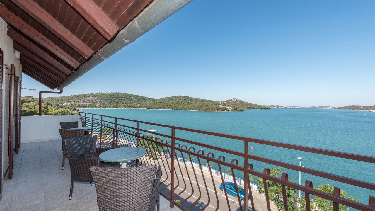 Photo of Patio Balcony in Tijesno