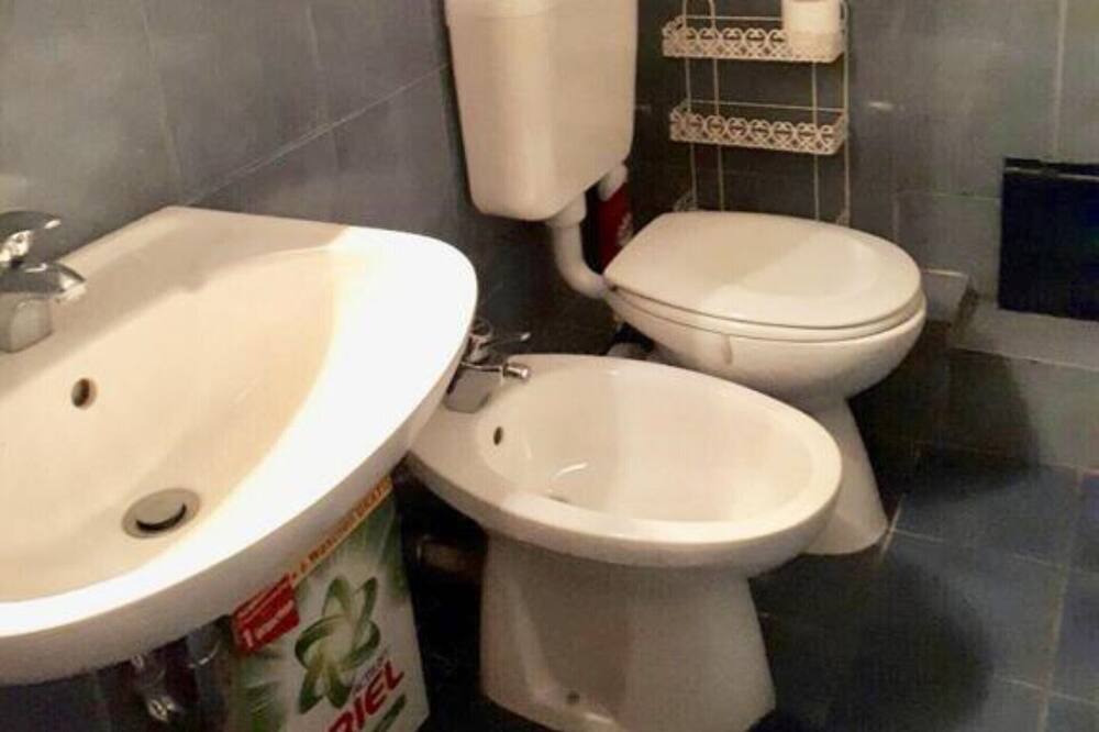 Photo of Bathroom in Bacvice