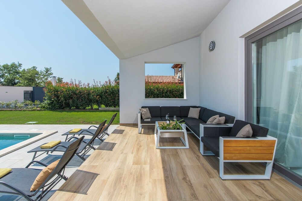 Photo of Patio Balcony in Porec