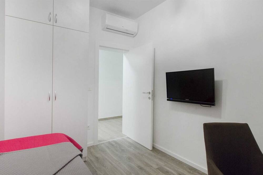 Photo of Bedroom in Srima