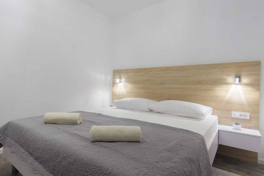 Photo of Bedroom in Srima